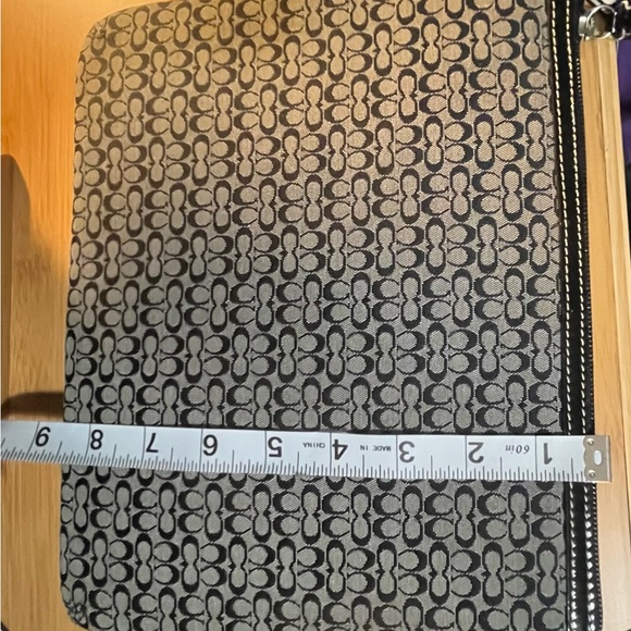 COACH Black & Gray Small C Vintage Canvas Padded iPad Tablet Sleeve Travel Case - Picture 12 of 13